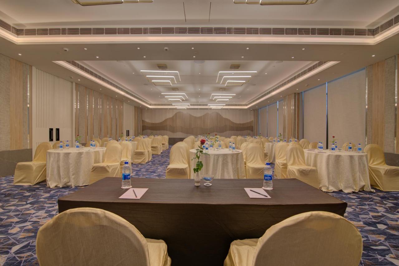 7 Apple Hotel נאסיק מראה חיצוני תמונה