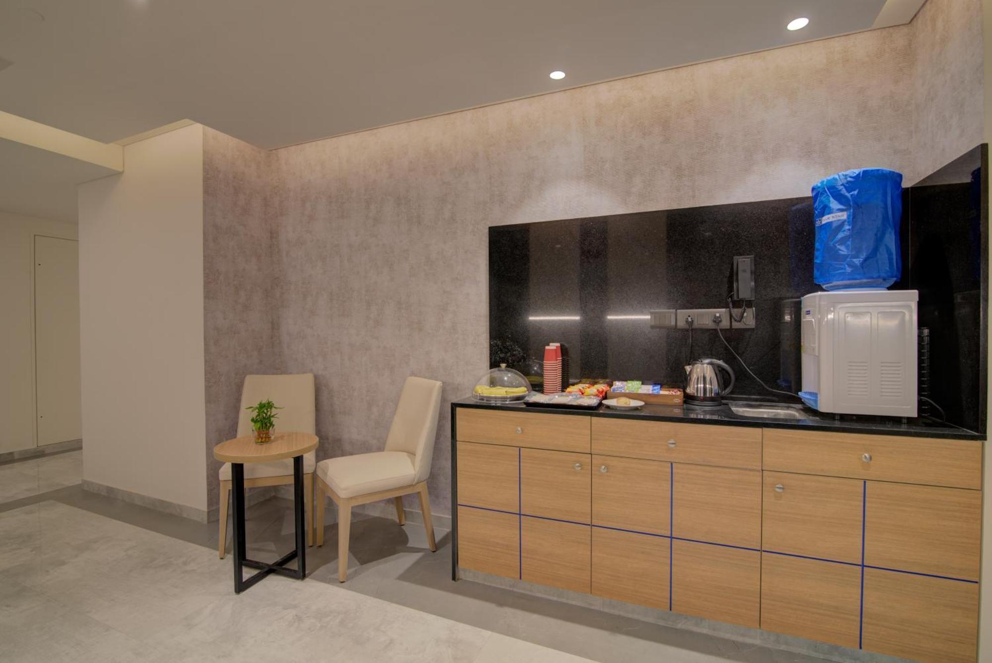 7 Apple Hotel נאסיק מראה חיצוני תמונה